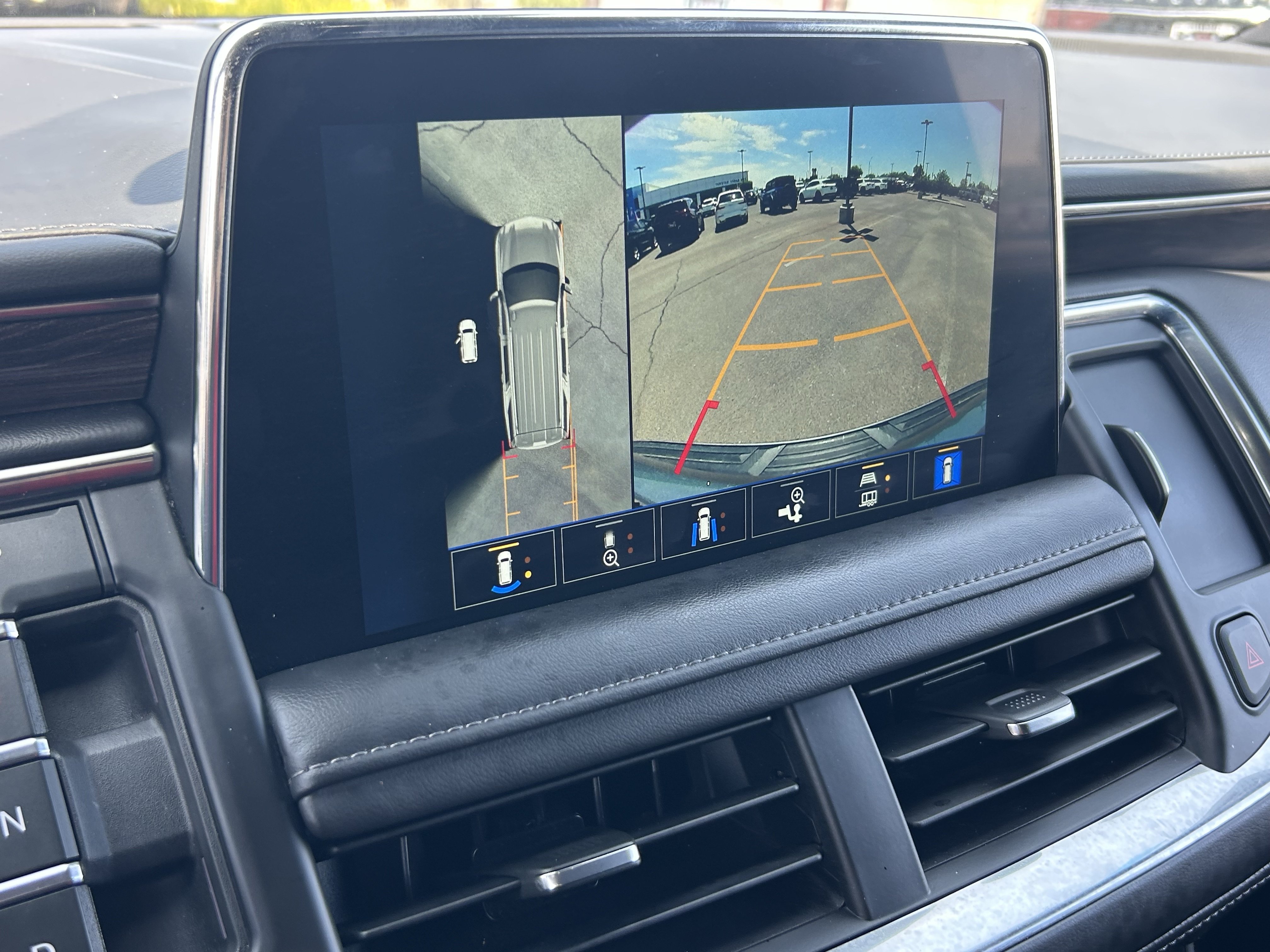 2023 Chevrolet Tahoe Z71 - Photo 32