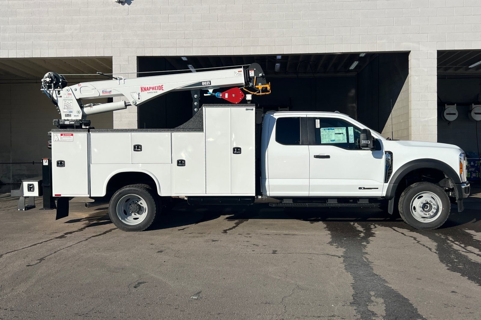 New 2026 Oxford White Ford F-550® XL image 2