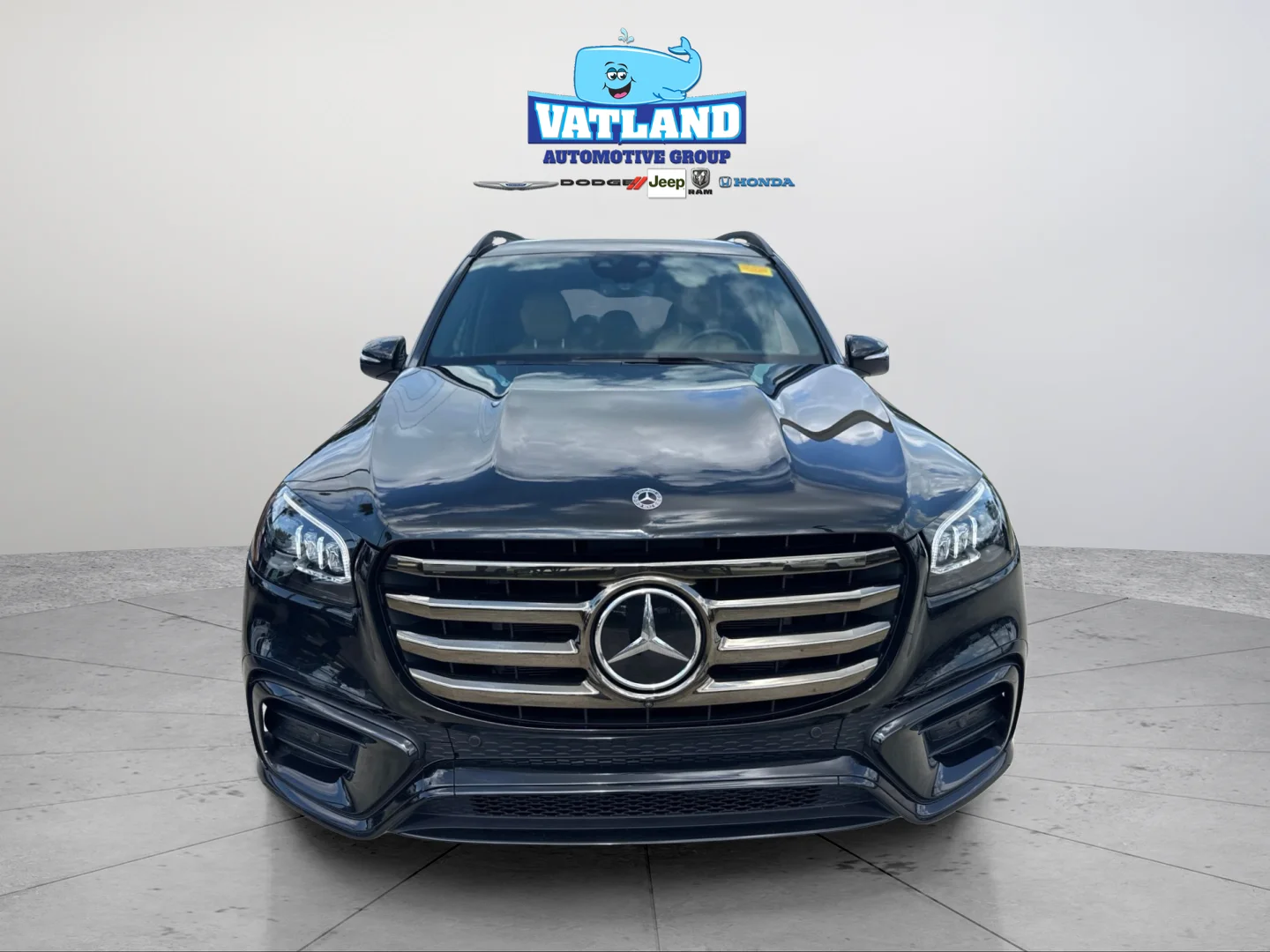Used 2025 Black Mercedes-Benz GLS 450 image 6