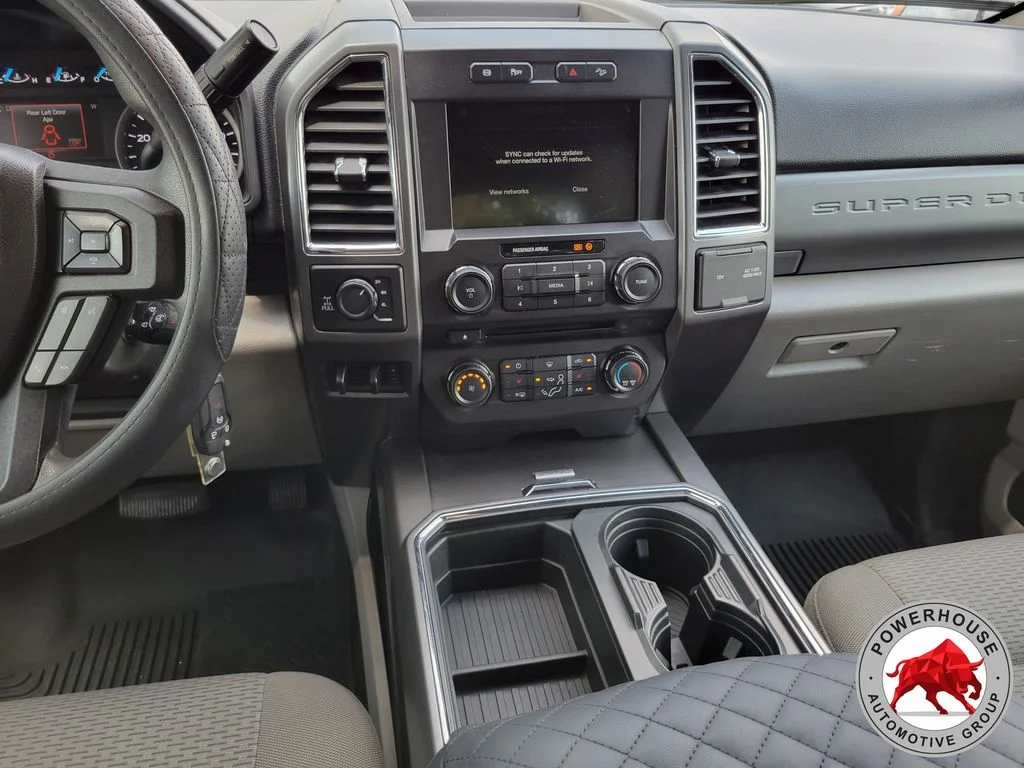 Used 2018 Black Ford XLT image 19
