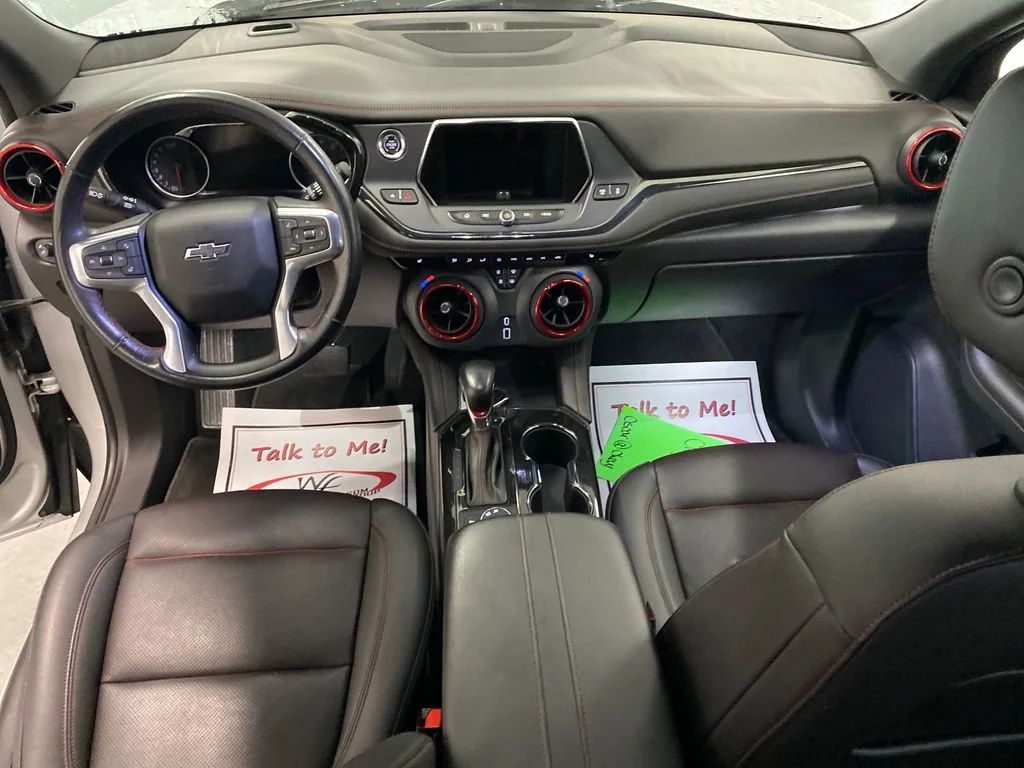 Used 2021 SILVER ICE METALLIC Chevrolet RS image 19