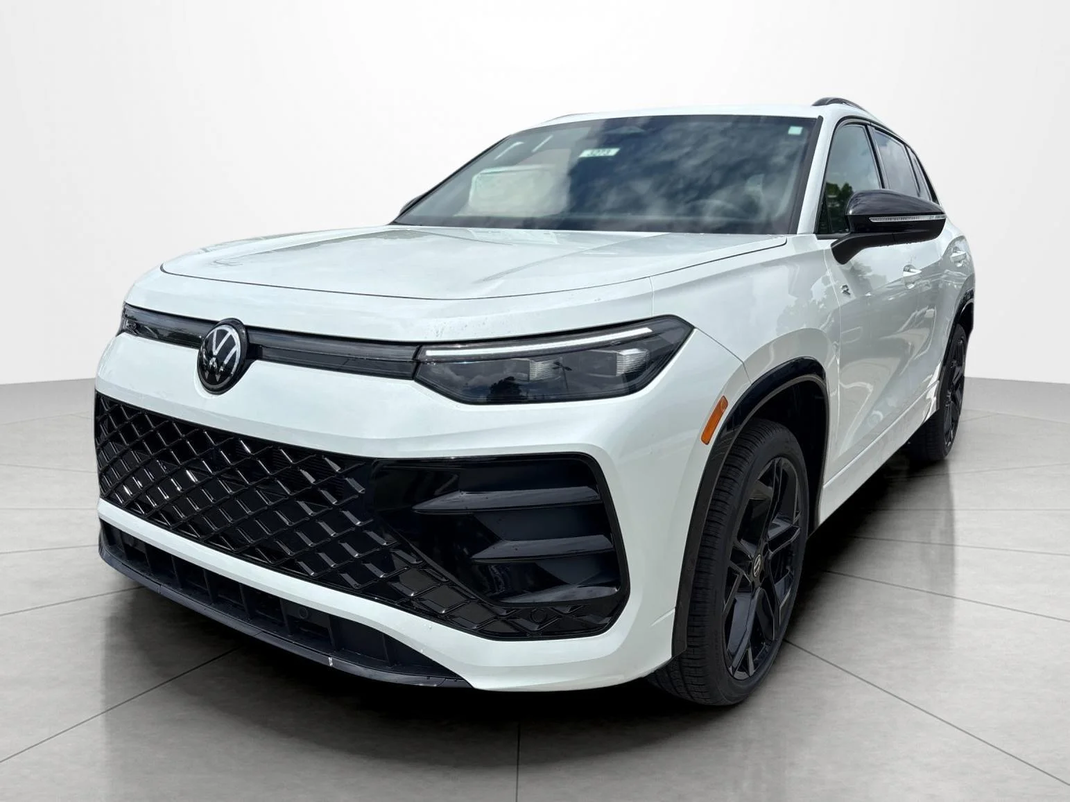 New 2026 opal white pearl Volkswagen SE R-Line Black image 1