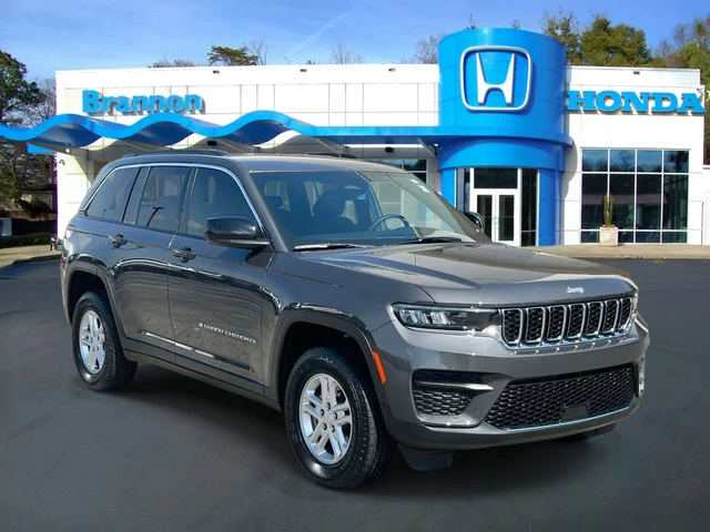 2025 Jeep Grand Cherokee Laredo 4x4