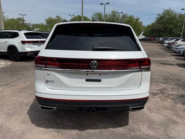 New 2026 Opal White Pearl Volkswagen 2.0T SE w/Technology image 5