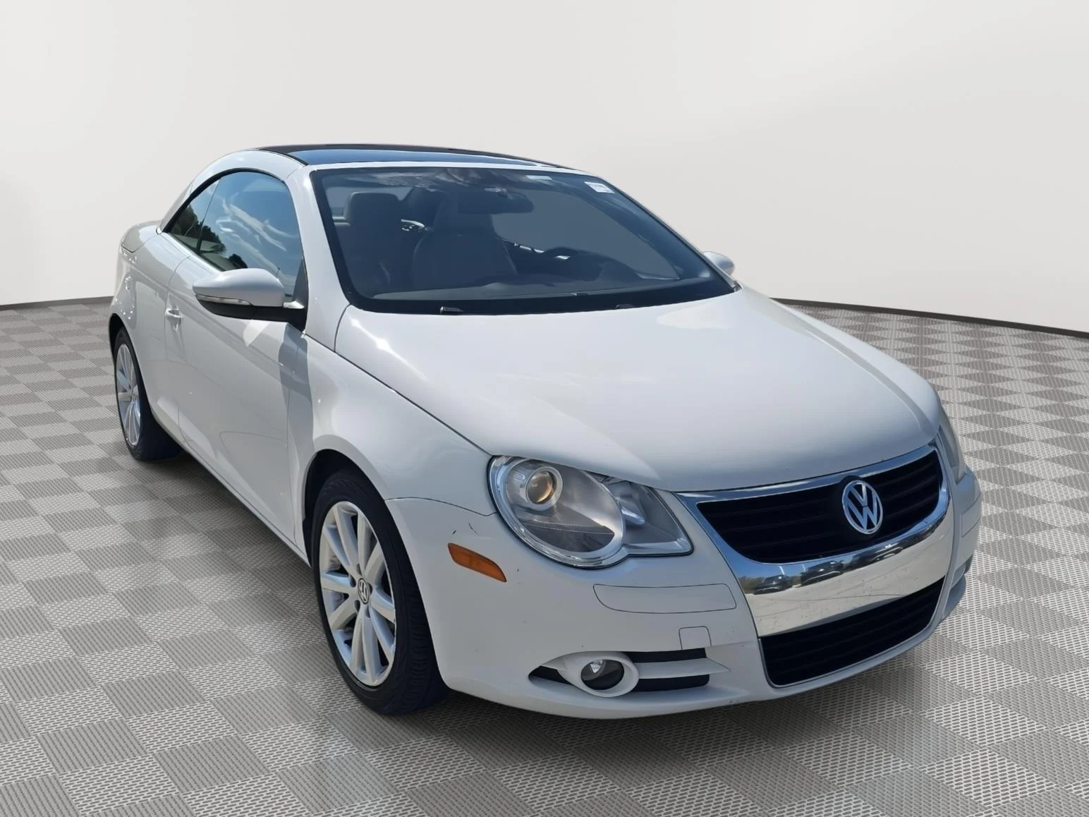 Used 2010 WHITE Volkswagen Komfort image 6