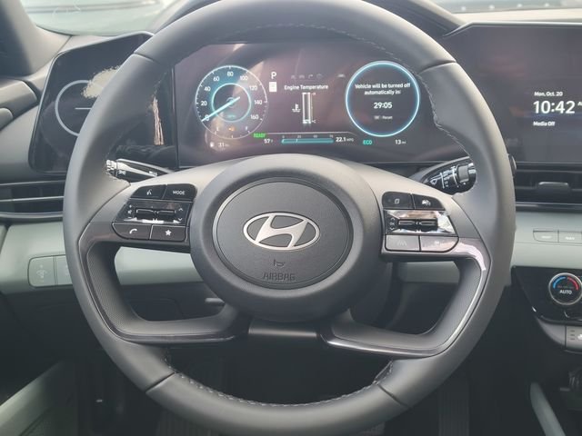 2025 Hyundai Elantra Limited - Photo 64