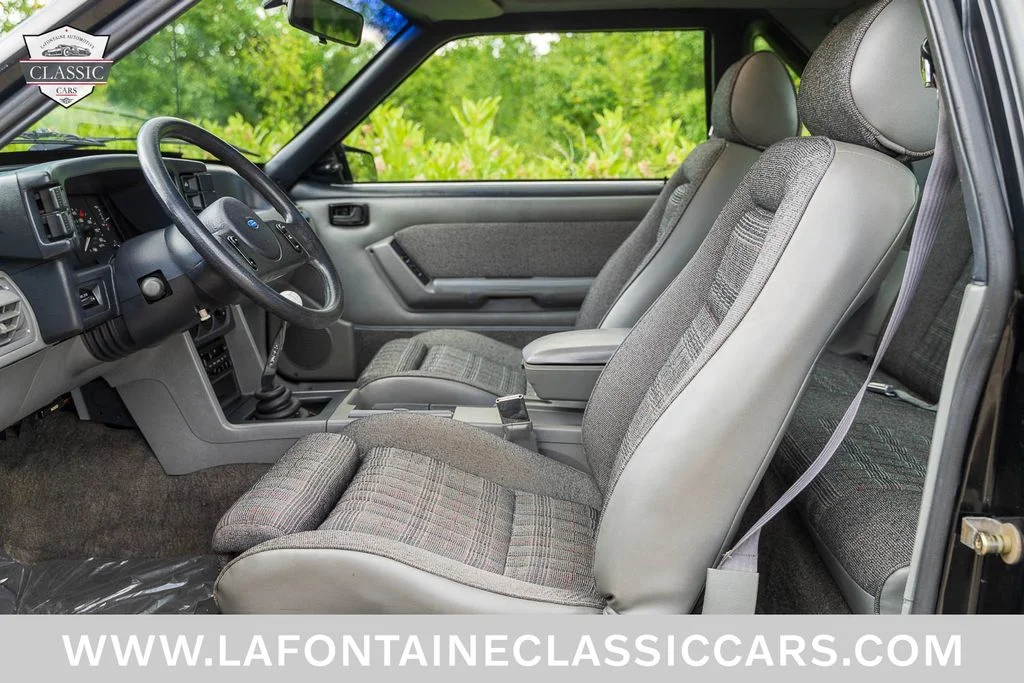 Used 1987 Black Ford GT image 4