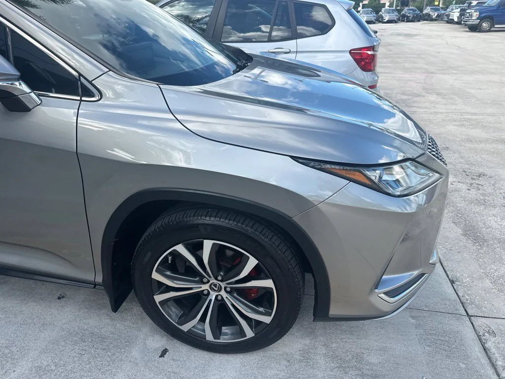 Used 2022 Silver Lexus 350 image 11