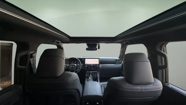 Used 2025 Mica Lexus 550 Luxury+ image 8