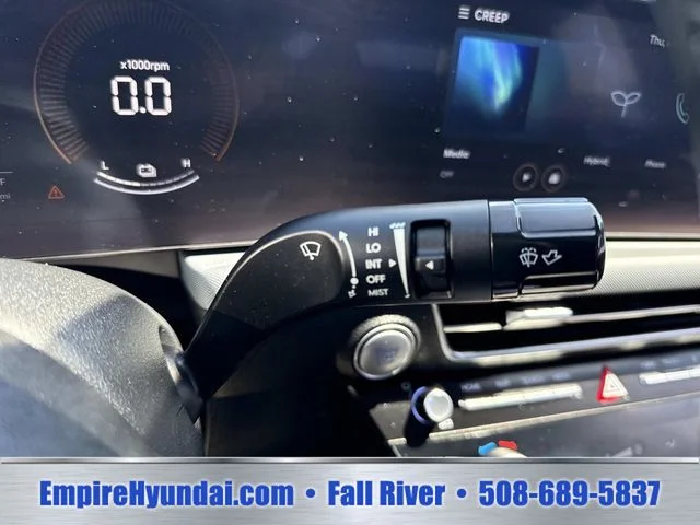 Used 2024 Gray Hyundai SEL image 31