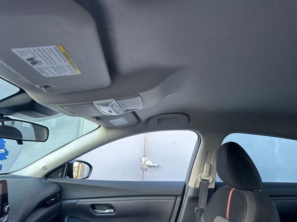 Used 2021 Gray Nissan SR image 19