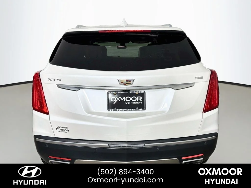 Used 2019 Crystal White Tricoat Cadillac Platinum AWD image 6