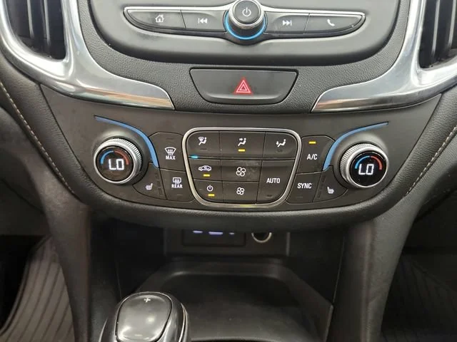 Used 2019 MOSAIC BLACK METALLIC Chevrolet LT image 37
