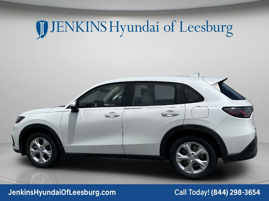 Used 2025 White Honda LX image 8