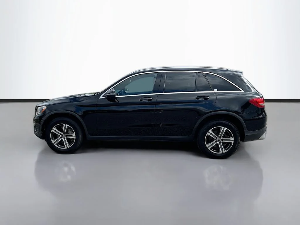 Used 2018 Black Mercedes-Benz GLC 300 image 6