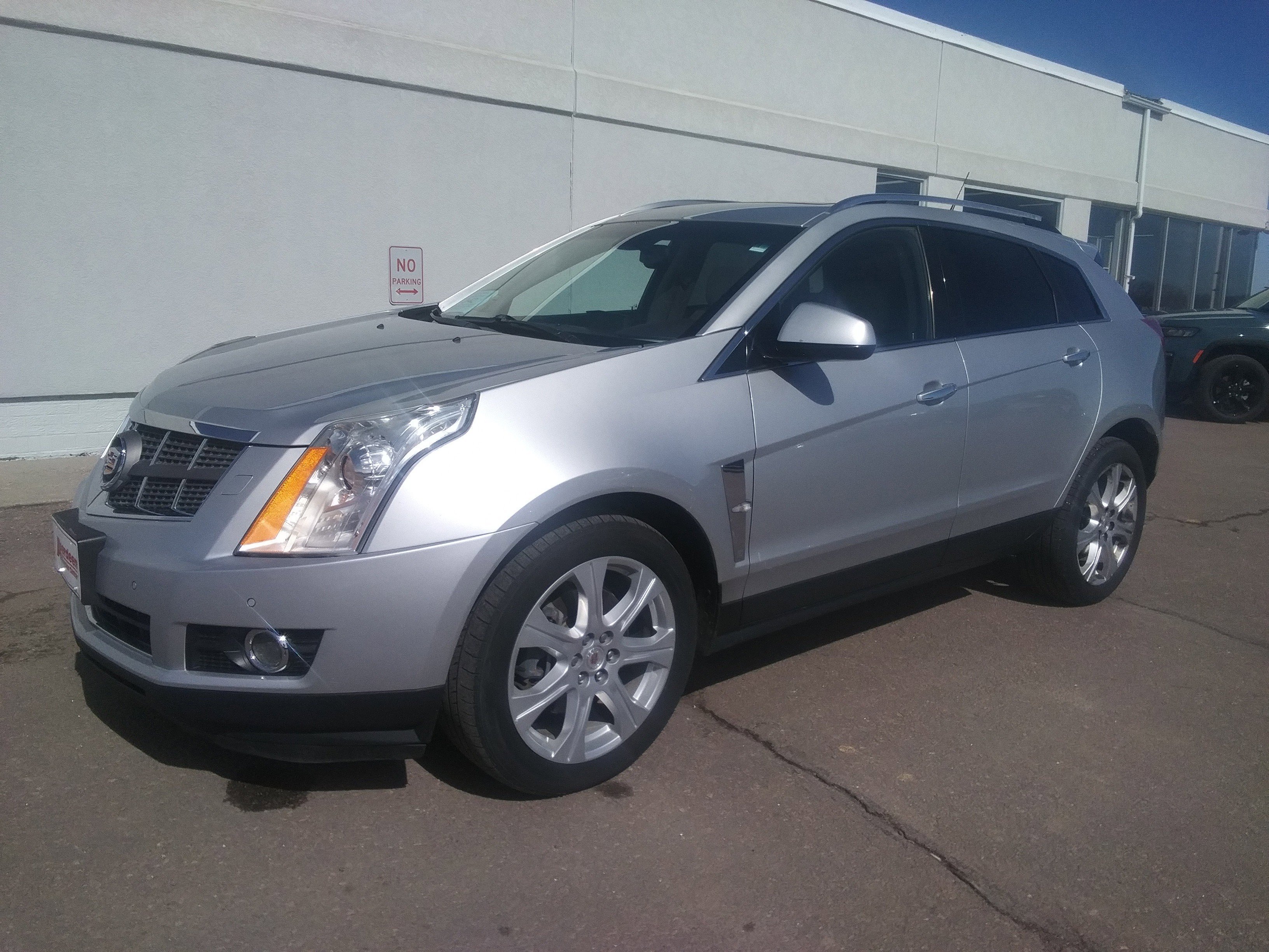 Used 2010 Cadillac SRX Performance Collection with VIN 3GYFNEEY7AS585395 for sale in Aberdeen, SD