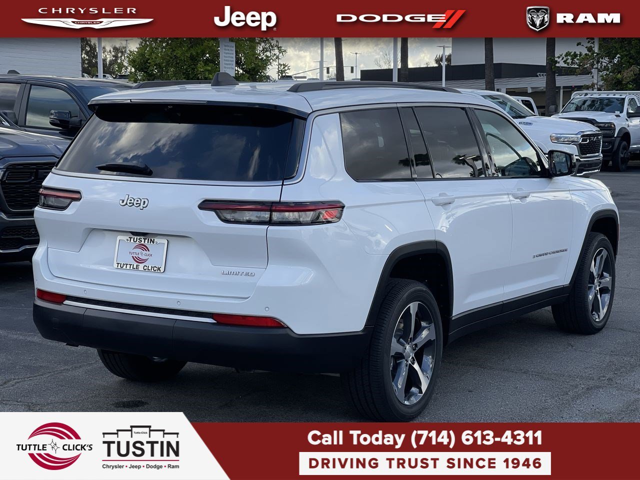 New 2026 Bright White Clear-Coat Exterior Paint Jeep Limited image 6