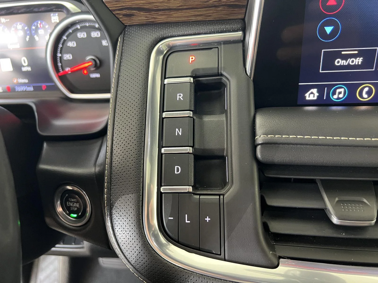 Used 2021 Summit White Chevrolet Premier image 23