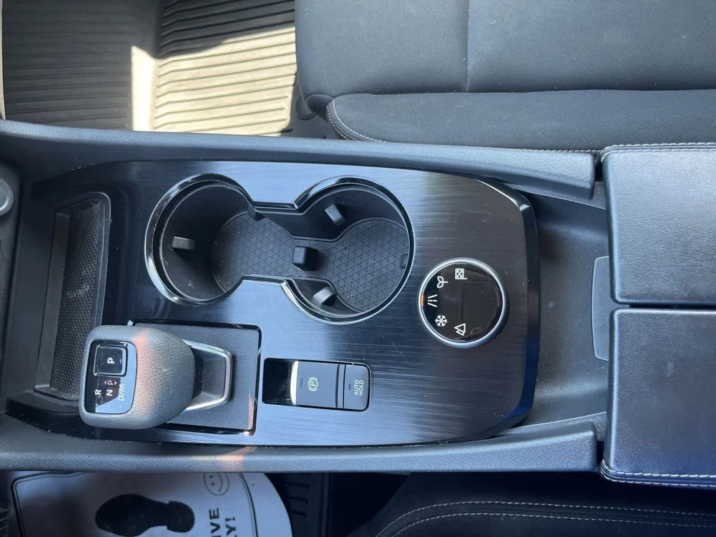 Used 2023 Gray Nissan S image 20