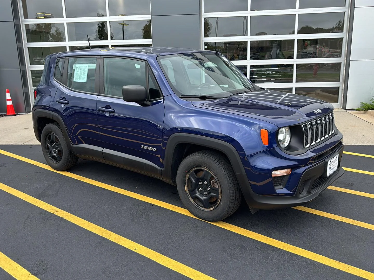 Used 2019 Jeep Renegade Sport with VIN ZACNJAAB1KPK27443 for sale in Brookfield, WI