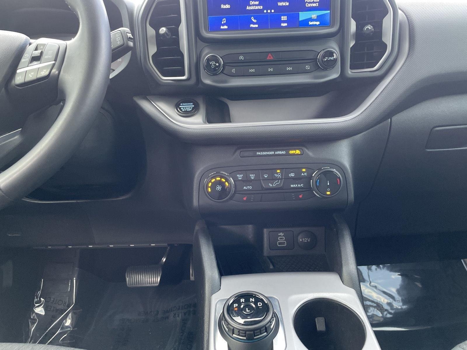 Used 2024 Cactus Gray Ford Big Bend image 17