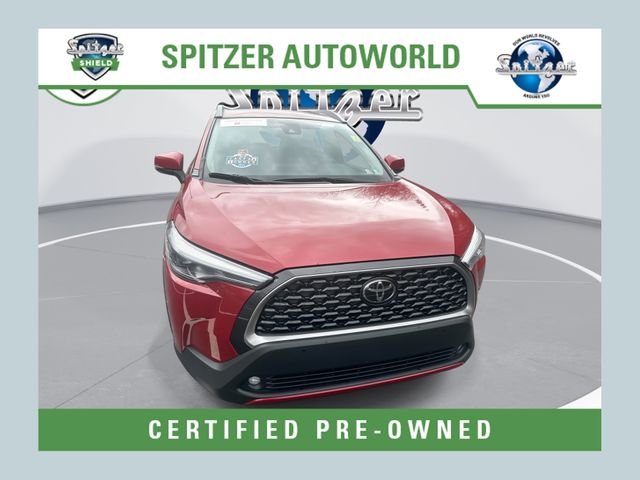 Red 2022 Toyota Corolla Cross XLE AWD SUV / Crossover All-Wheel Drive Continuously Variable Transmission