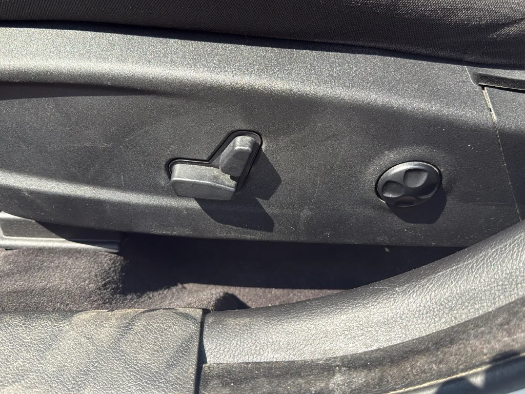 Used 2018 White Dodge GT image 17