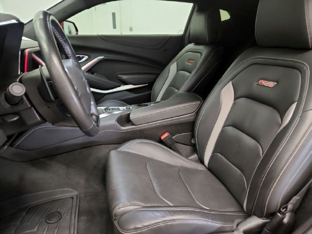 Used 2022 Red Chevrolet SS image 15