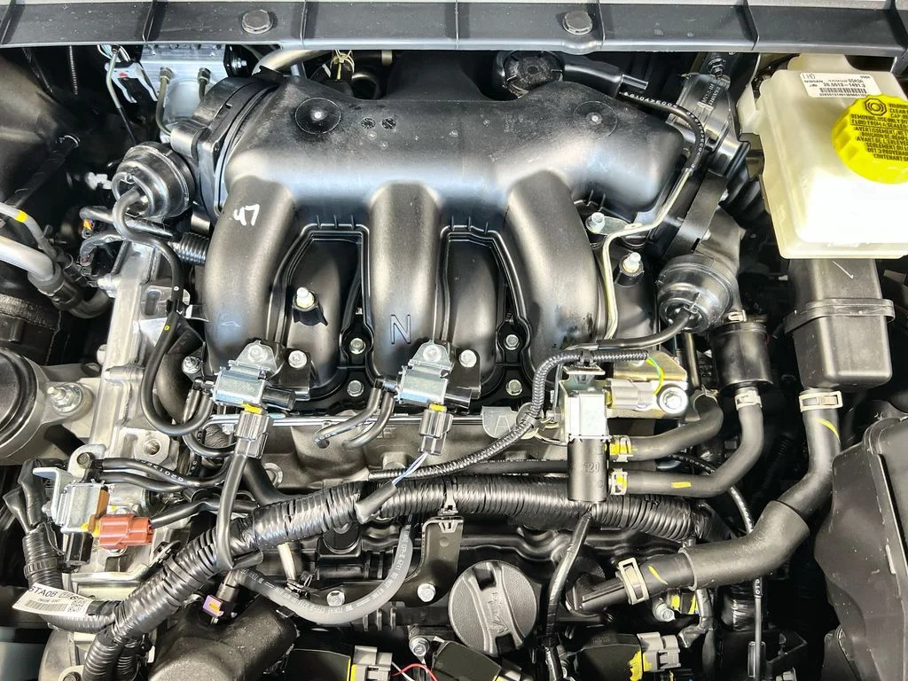 New 2026 Gun Metallic Nissan SL image 18