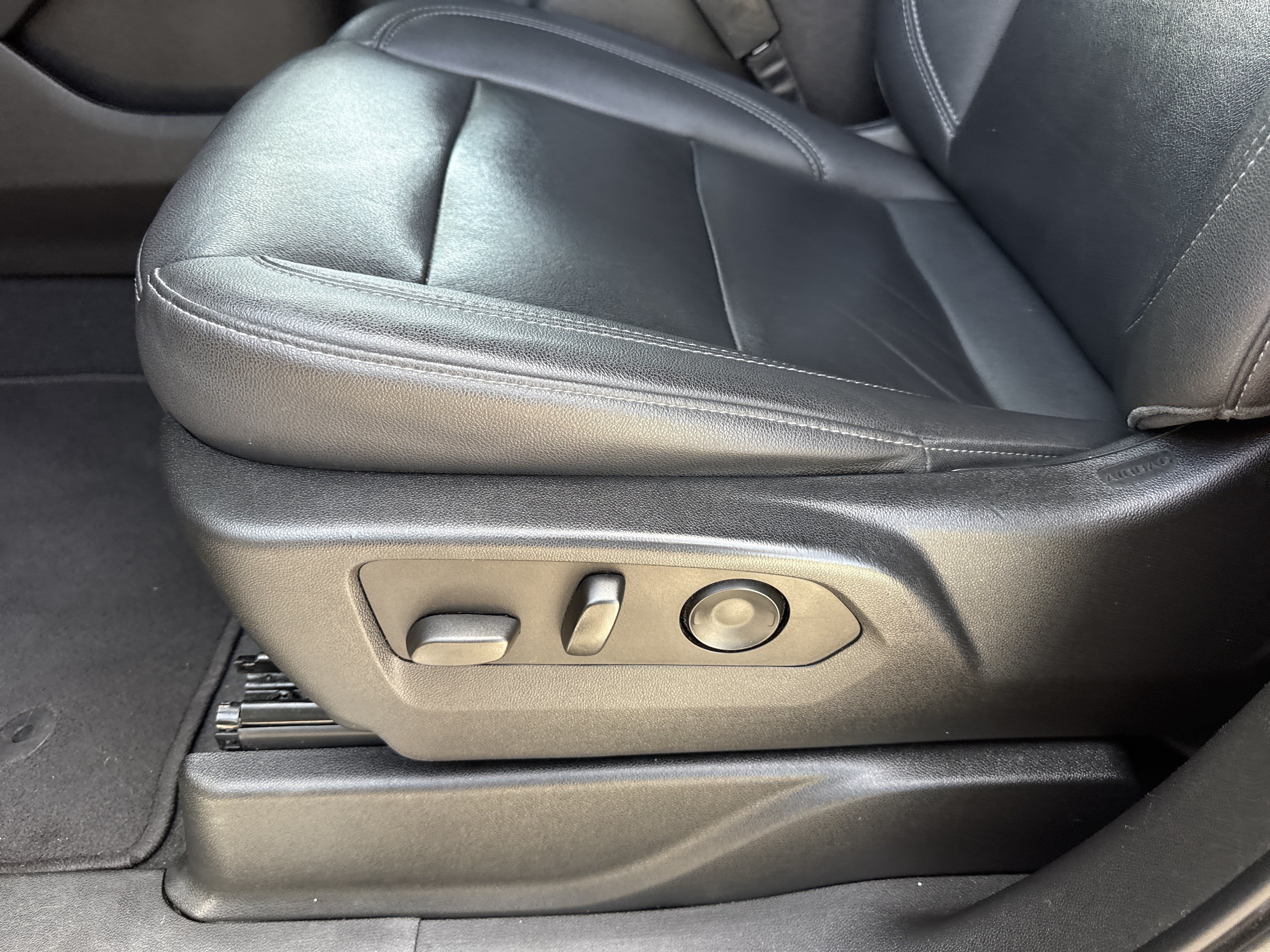 2022 Chevrolet Tahoe Z71 - Photo 12