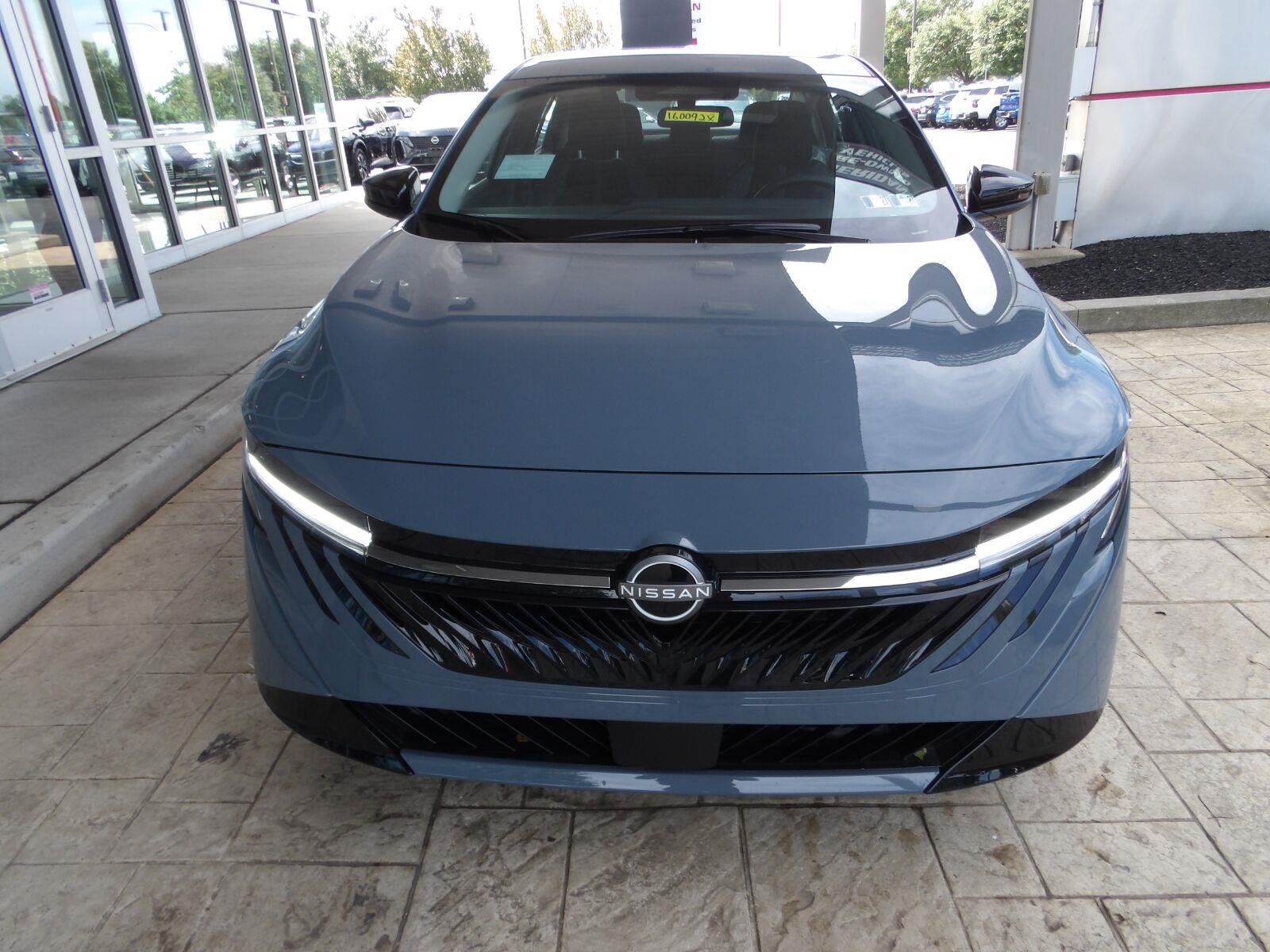 New 2027 Atlantic Gray Metallic Nissan SV image 2