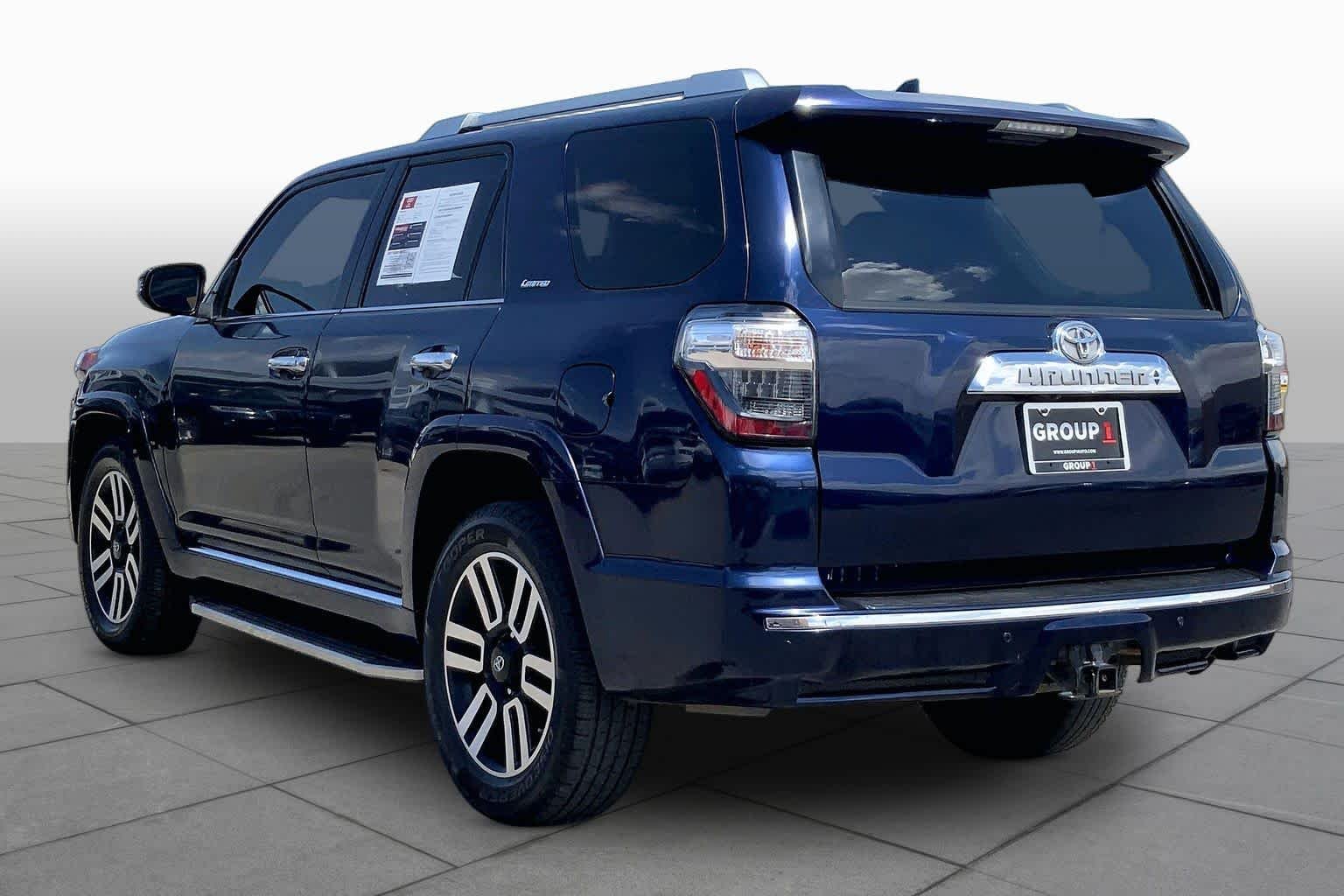 Used 2017 Nautical Blue Metallic Toyota Limited image 12