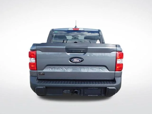 New 2026 Carbonized Gray Metallic Ford XLT image 42