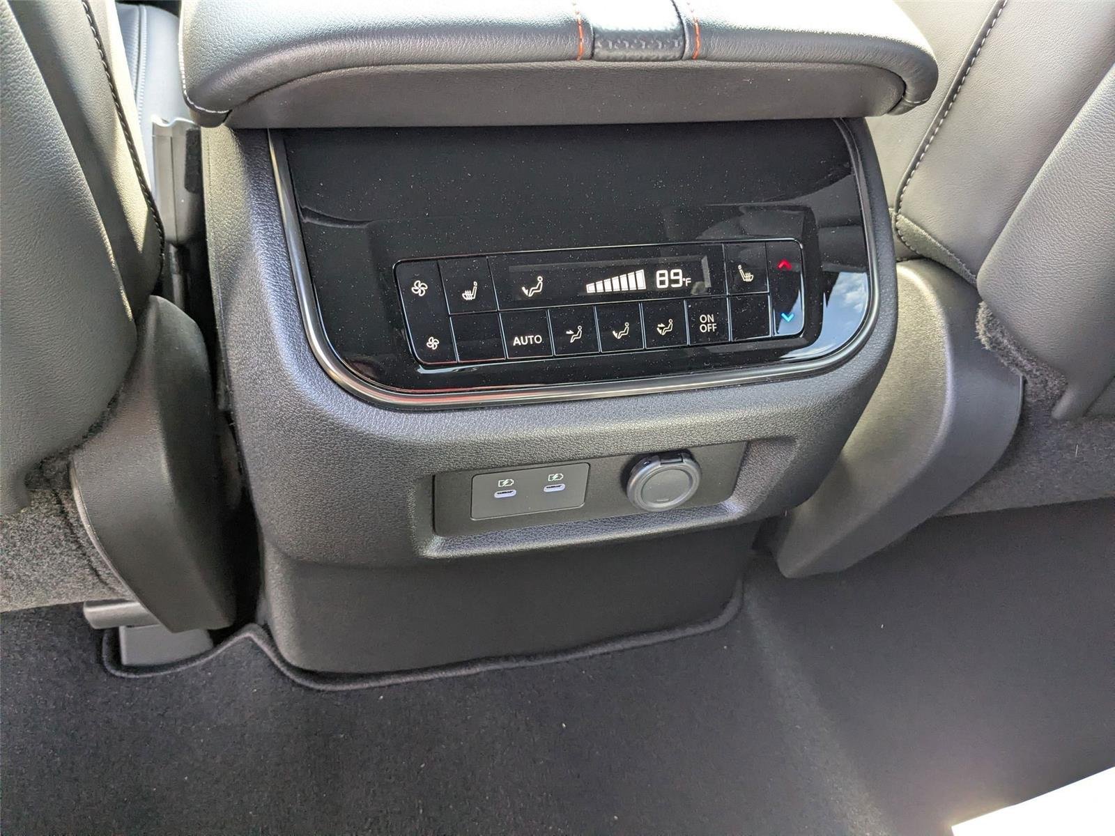 New 2026 Aspen White TriCoat Nissan PRO-4X® image 29