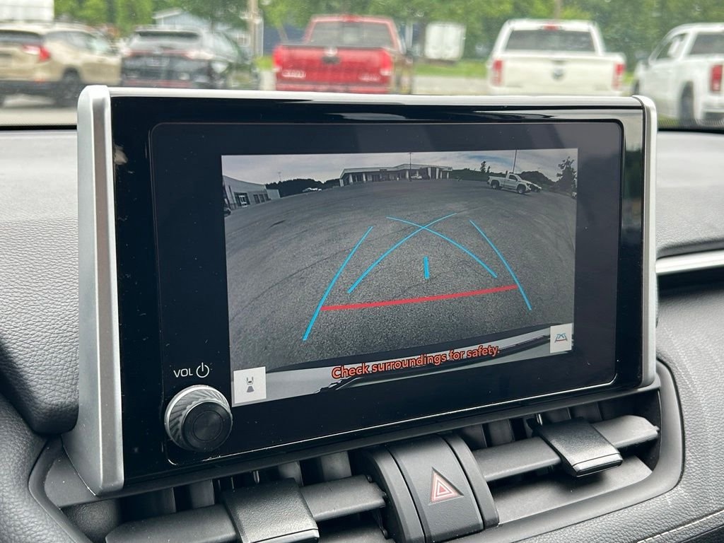 Used 2025 White Toyota XLE image 26