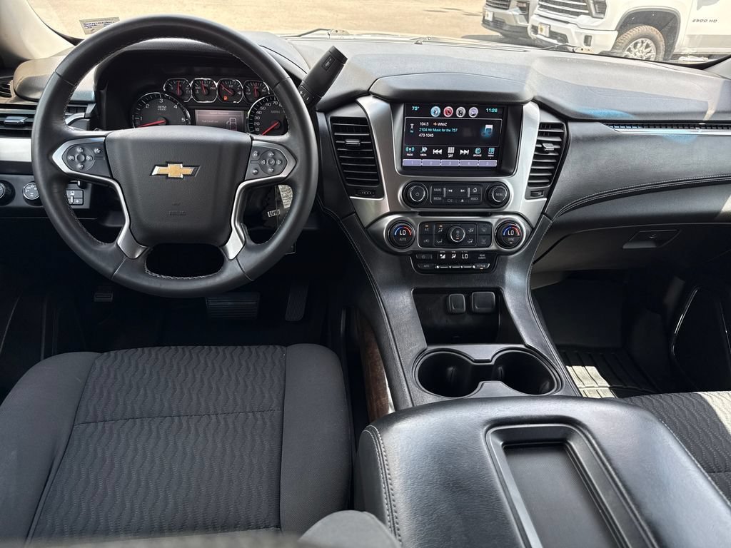 Used 2016 SILVER ICE METALLIC Chevrolet LS image 20