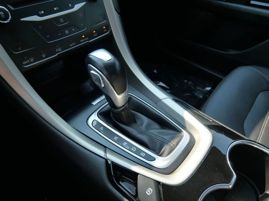 Used 2014 Black Ford SE image 23