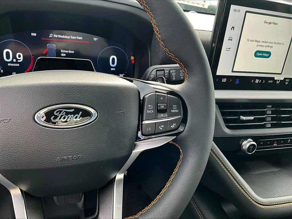 New 2026 Carbonized Gray Metallic Ford Tremor® image 18