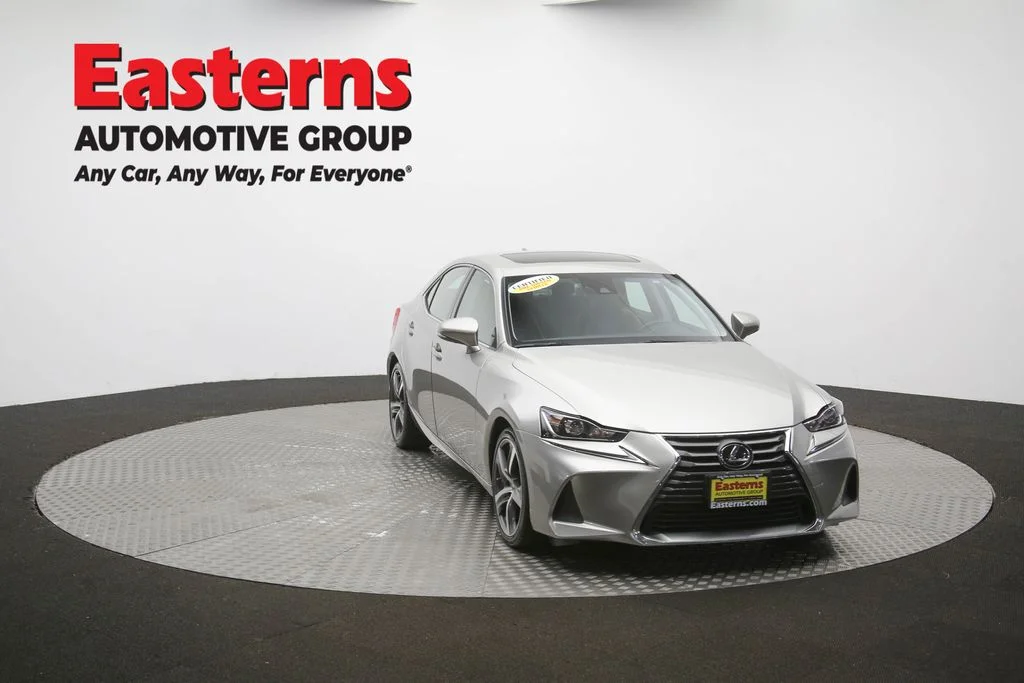 Used 2019 Silver Lexus 300 image 53