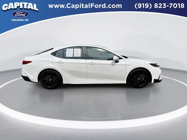 Used 2025 White Toyota SE image 9
