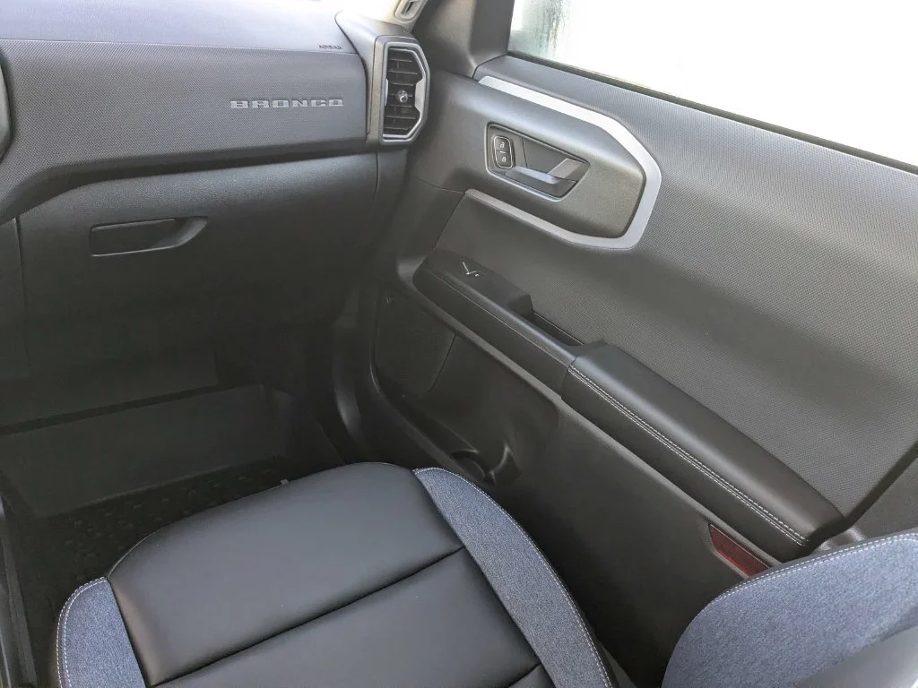 New 2026 Space White Metallic Ford Outer Banks® image 15