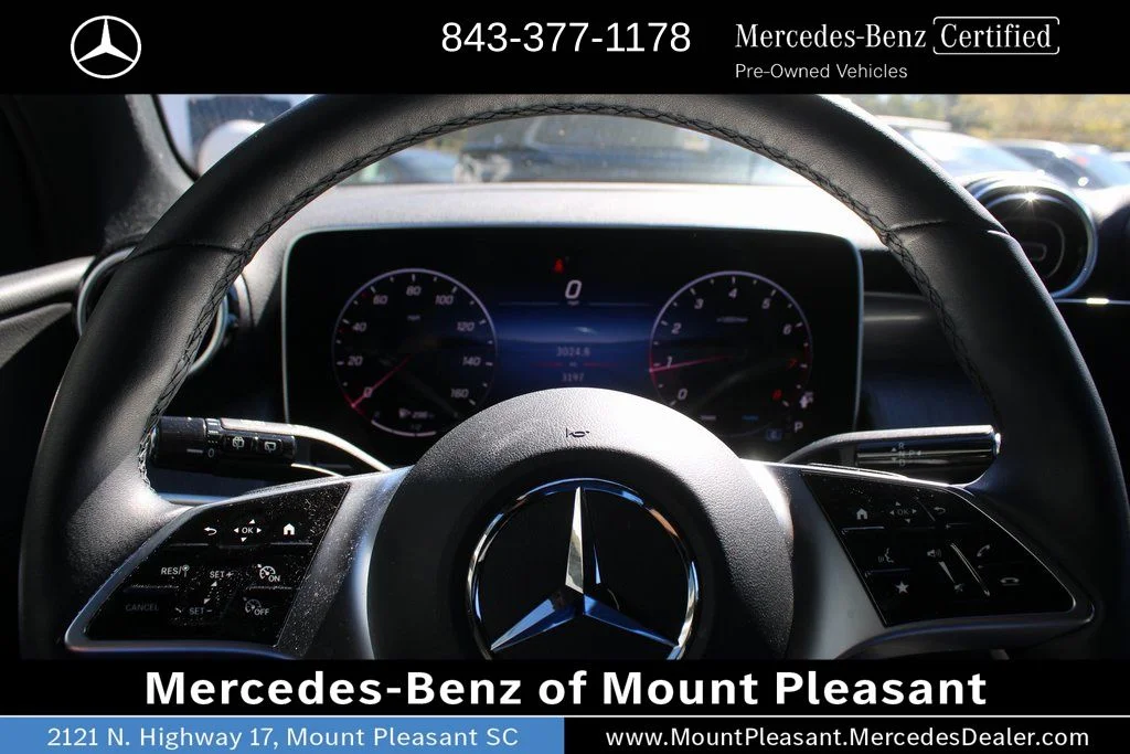 Certified Used 2025 Black Mercedes-Benz GLC 300 image 28