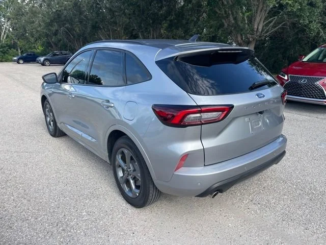 Used 2023 Silver Metallic Ford ST-Line image 4