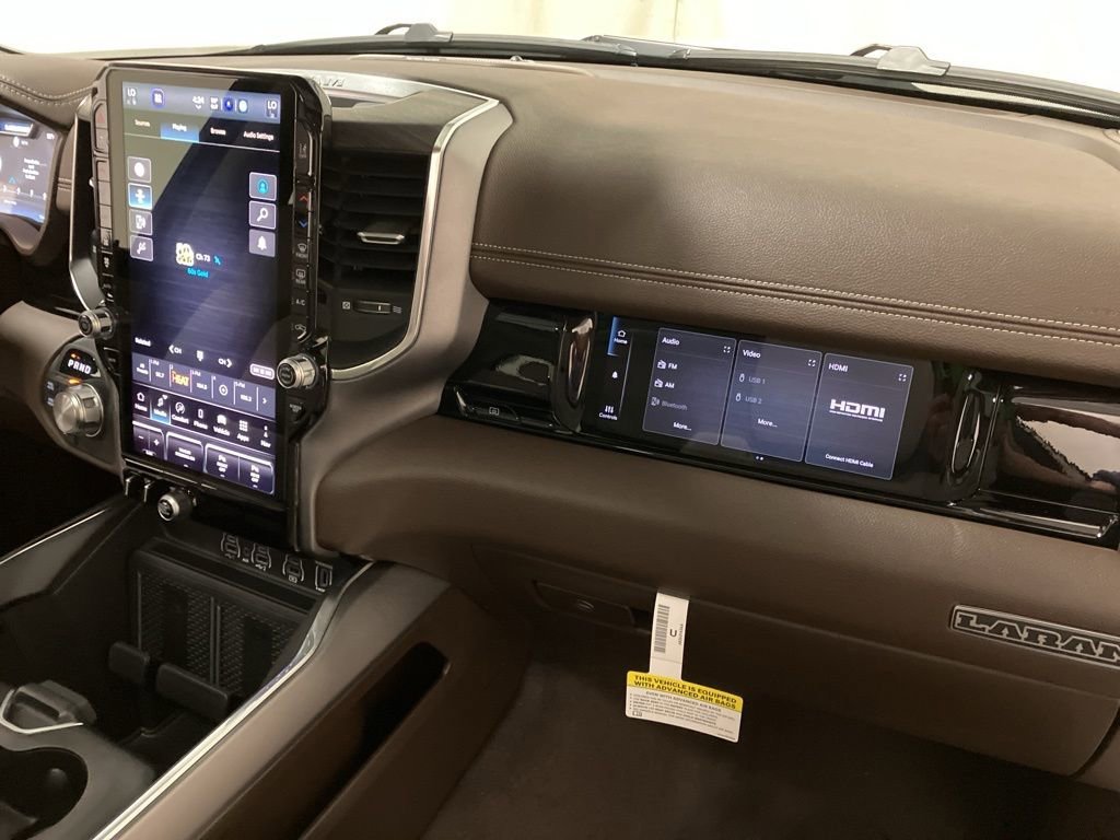 New 2026 Bright White Clear-Coat Exterior Paint RAM Laramie image 18