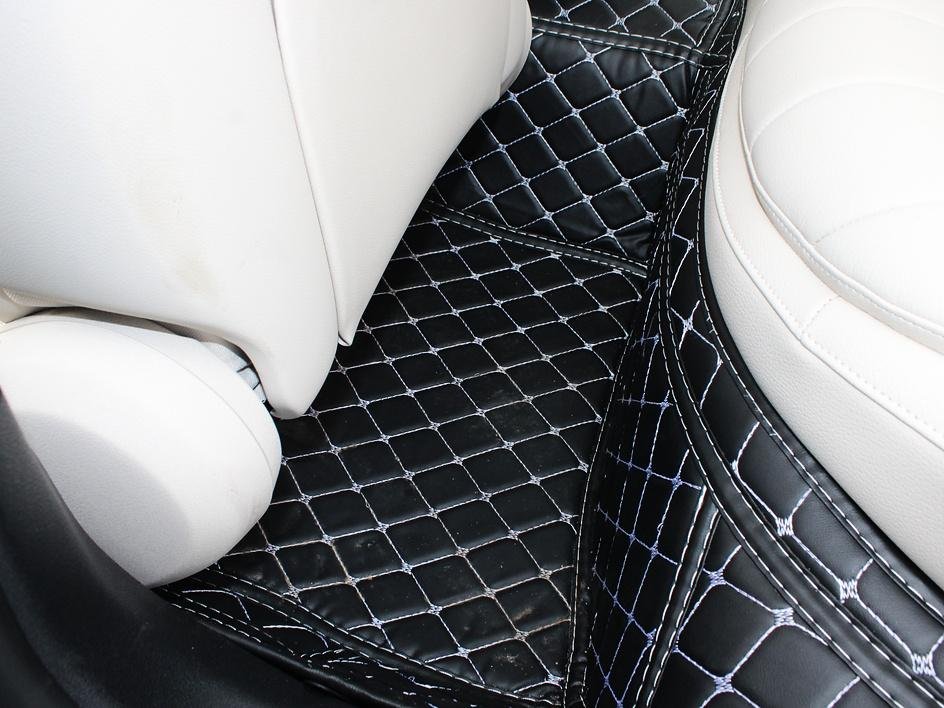 Used 2024 White Mercedes-Benz E 350 image 17