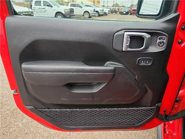 Used 2025 Red Jeep Rubicon 4x4 image 12