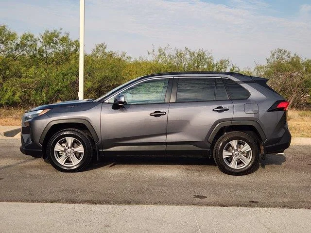 Used 2024 Magnetic Gray Metallic Toyota XLE All-Wheel Drive image 4