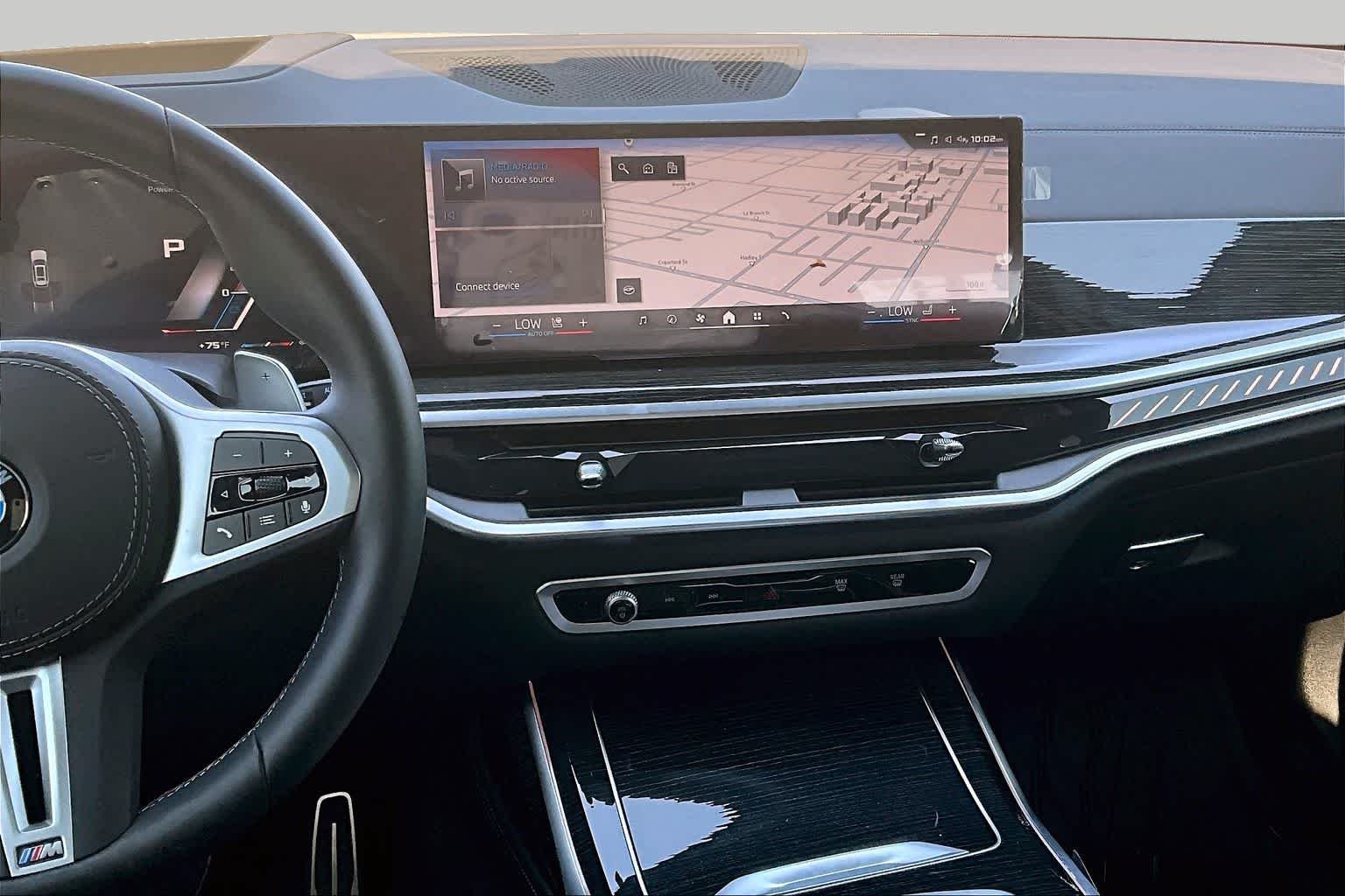 Pre-Owned 2025 BMW X7 M60i