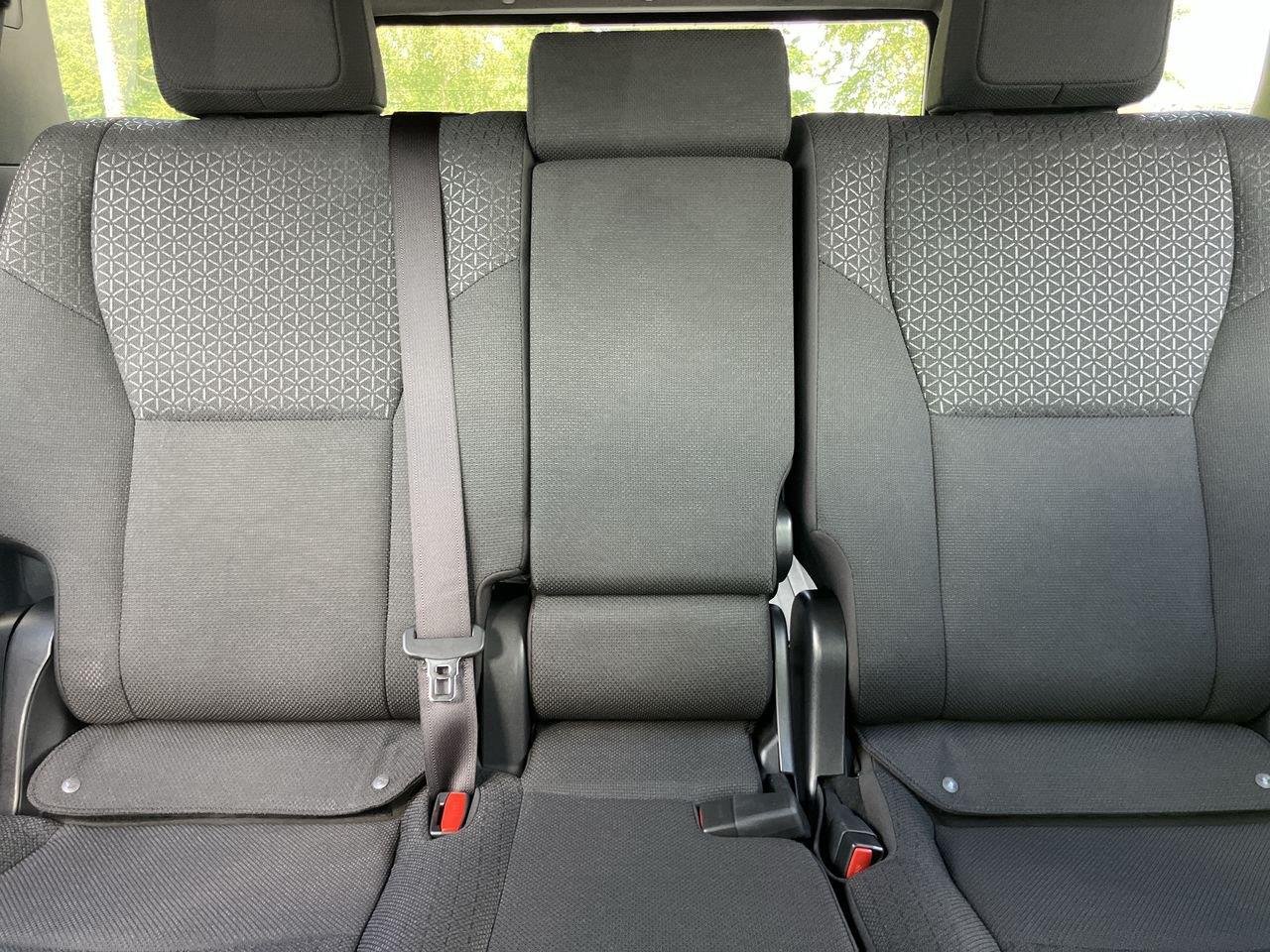 Used 2025 White (Ice Cap) Toyota SR5 image 31