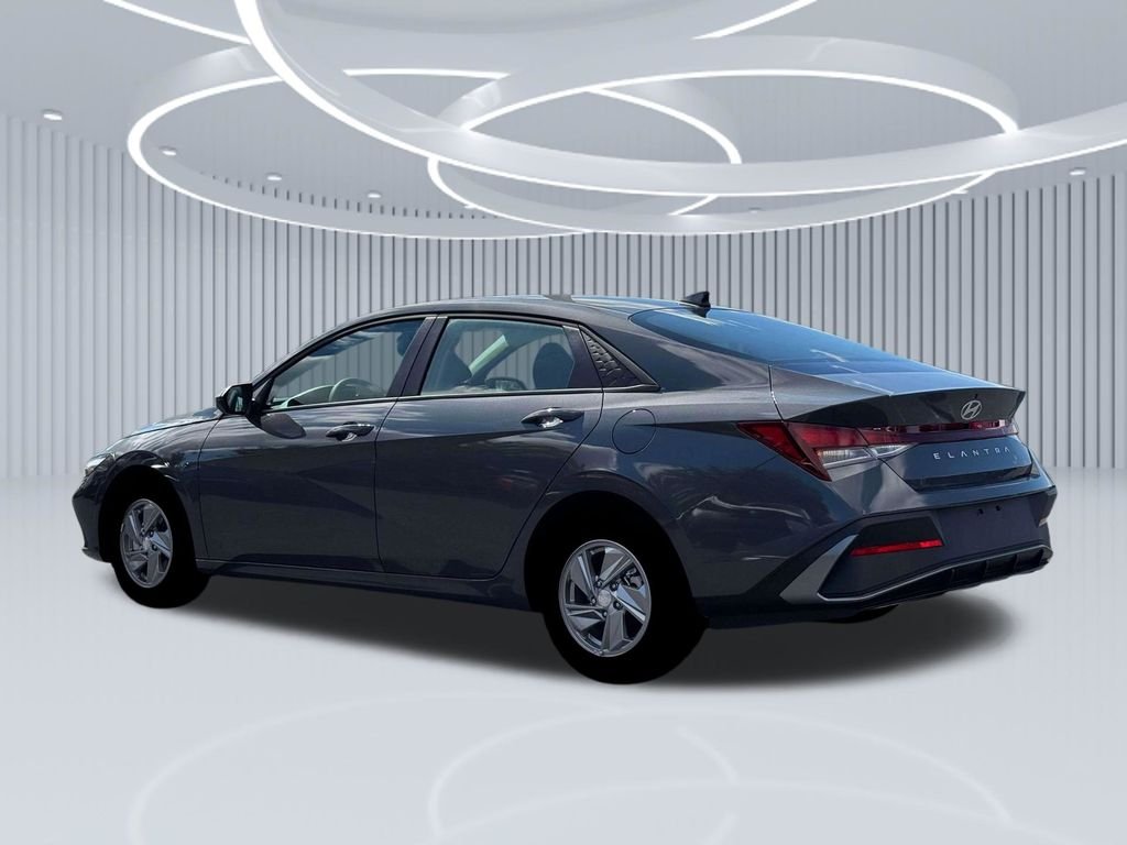New 2026 Gray Hyundai SE image 23